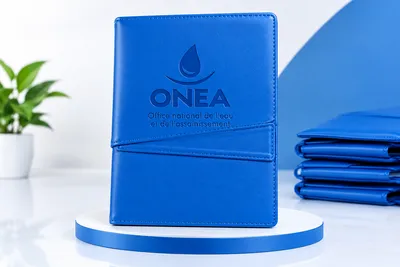 Porte-documents exécutif bleu nuit embossé ONEA